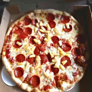 14" Pizza